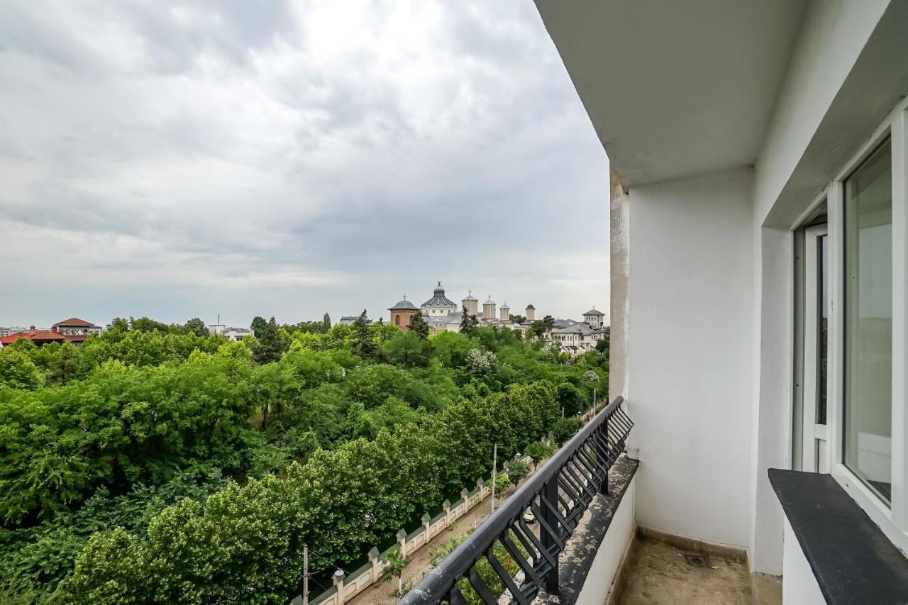 Roof View Bucharest Artesian Fountains Apartment Luaran gambar